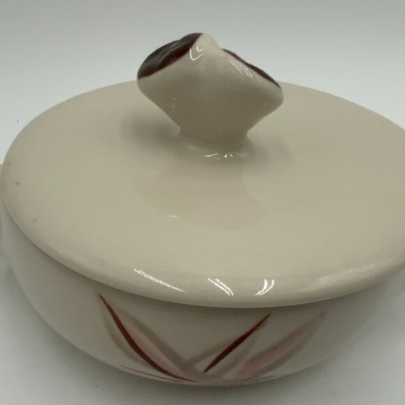 Vintage 1940's Winfield Ware Pottery Dragon Flower 5 1/2" Covered Casserole Dish - Picture 4 of 7